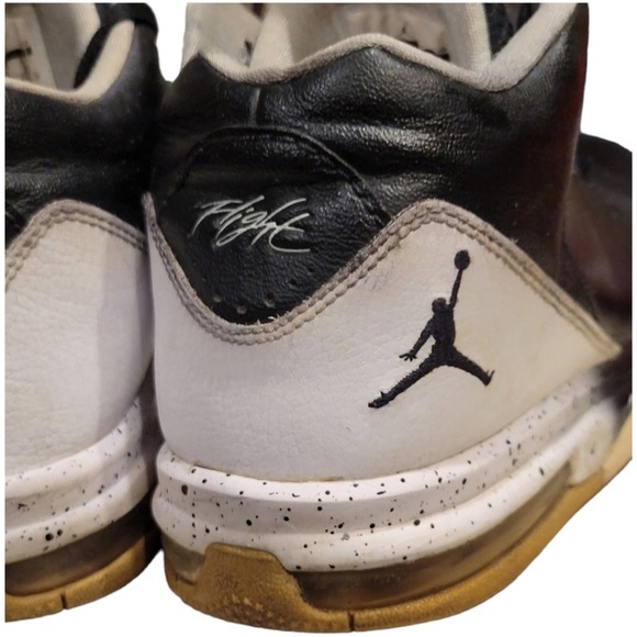 Nike Flight Air Jordan youth high top basketball shoes size Y7 - Picture 5 of 8